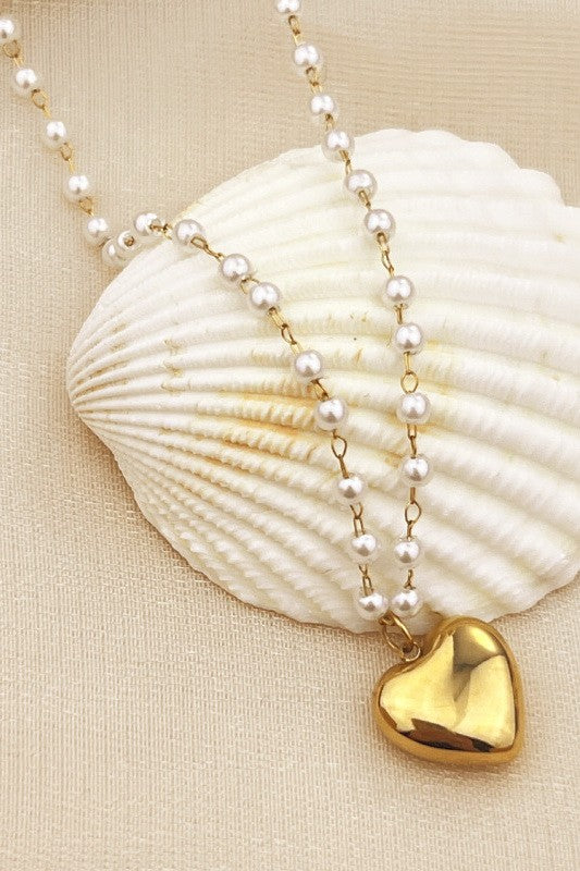 Pearly Drop Necklace