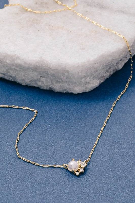 Dainty Pearl & Gems Pendant Necklace