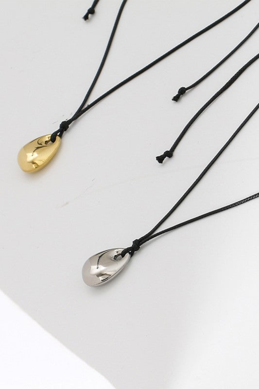 The Golden Globe Bead Necklace