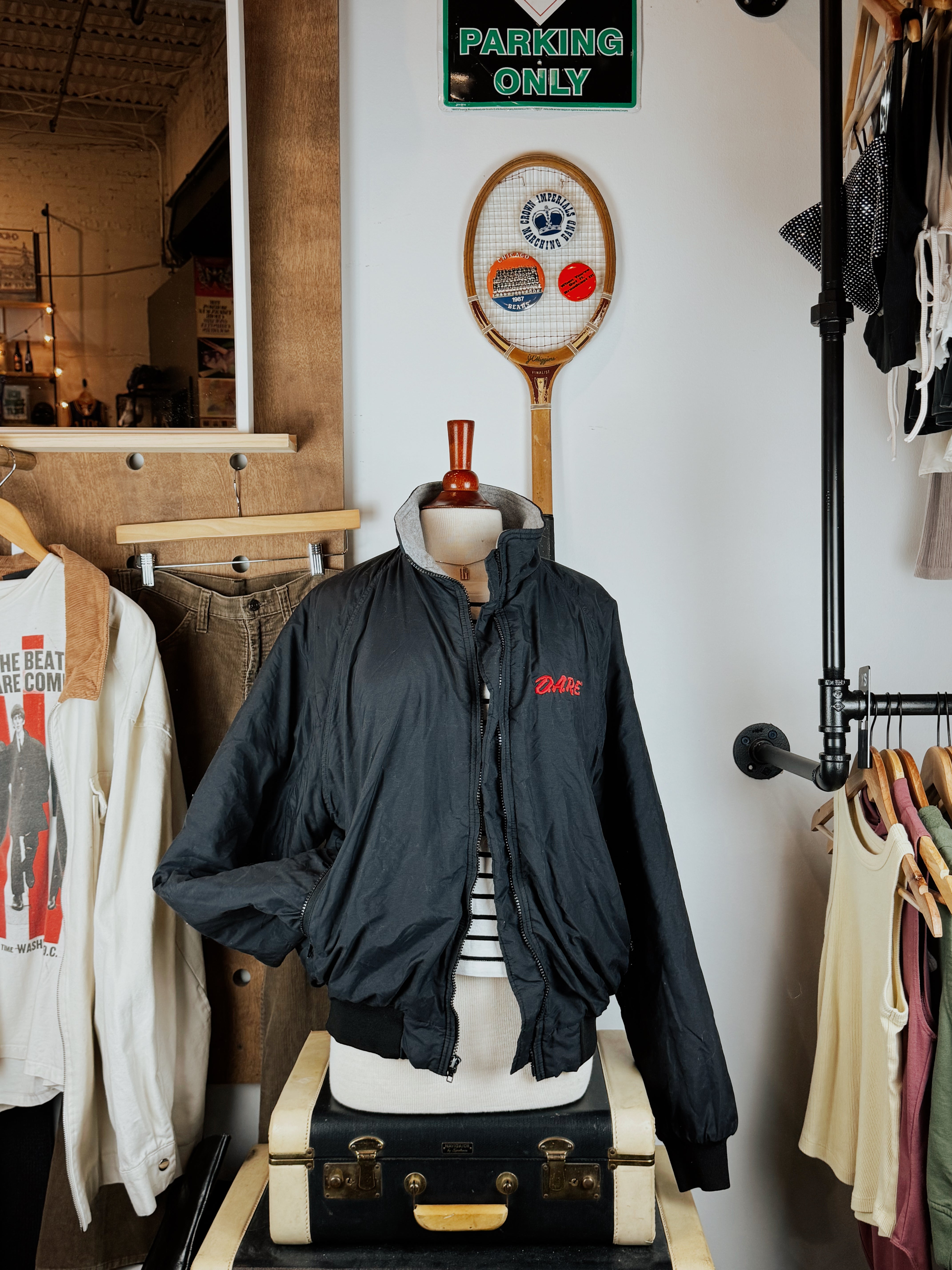 VINTAGE DARE JACKET (XL)
