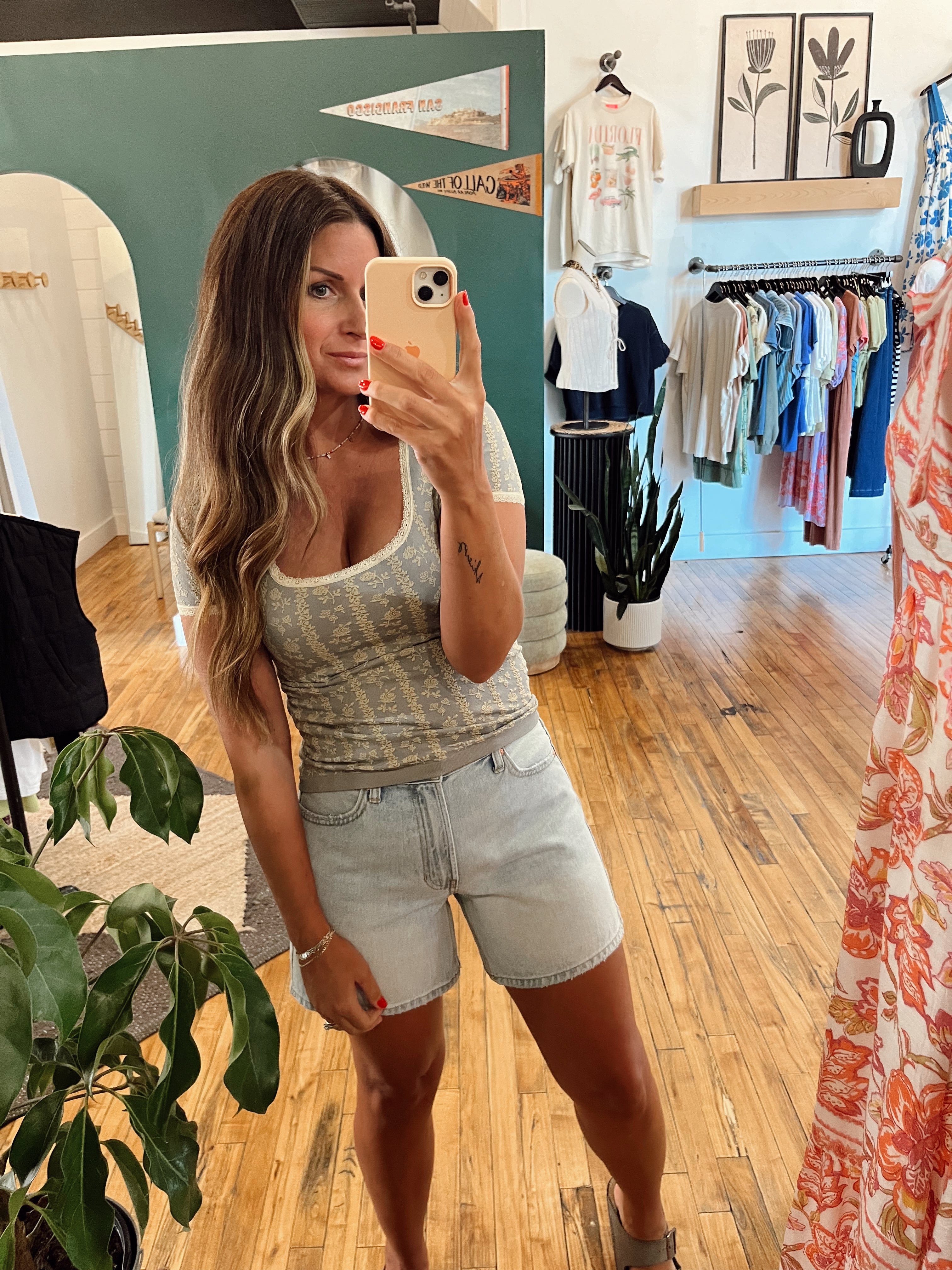 The Bordeaux Top In Granite