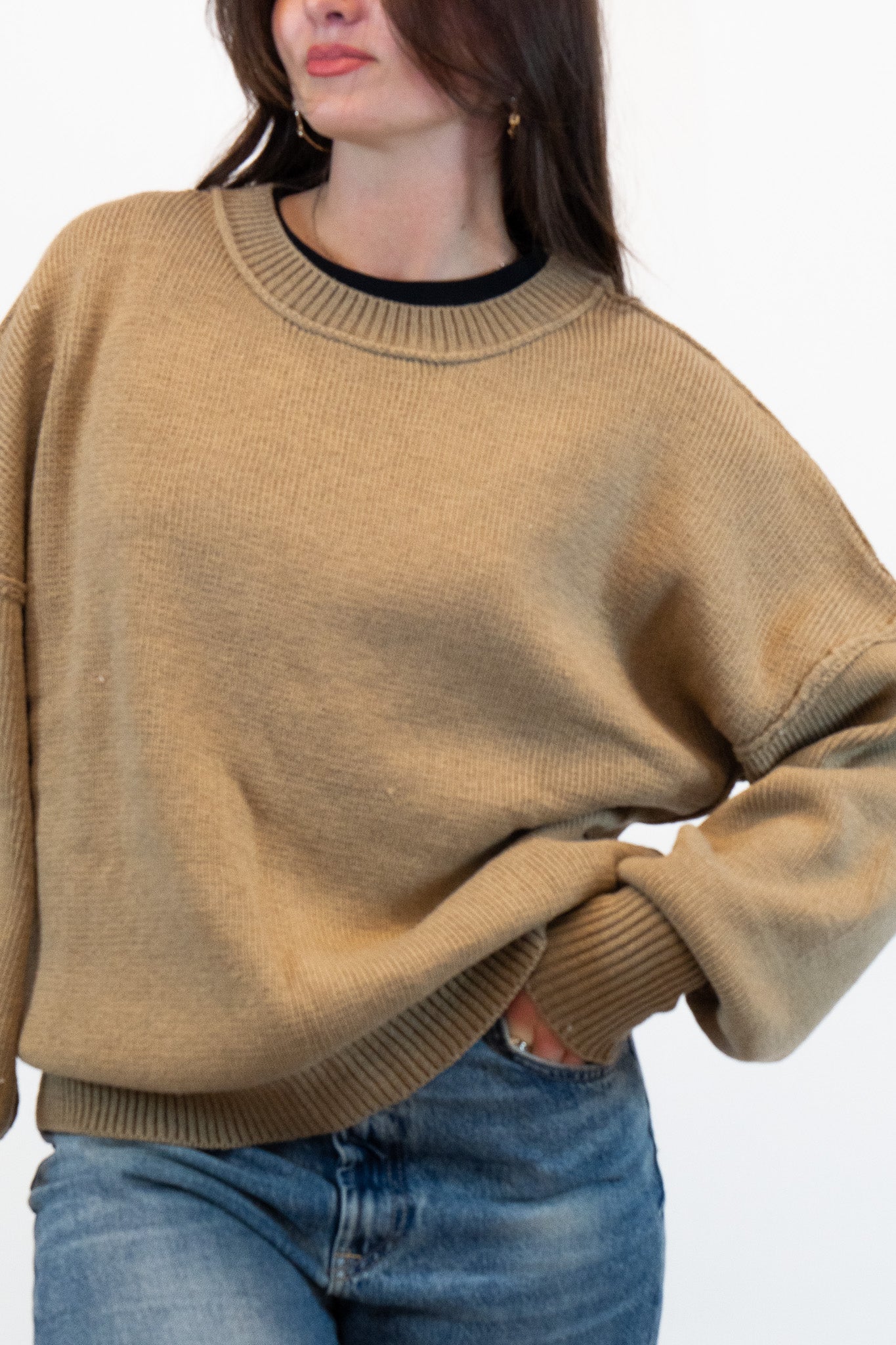 OVERSIZED COZY MOCHA LATTE SWEATER