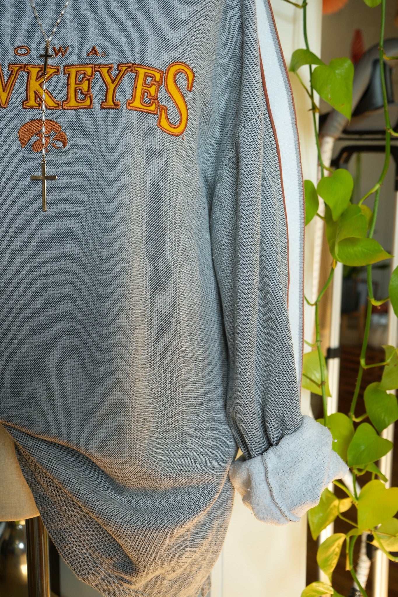 Vintage Starter Hawkeyes Sweatshirt – XL