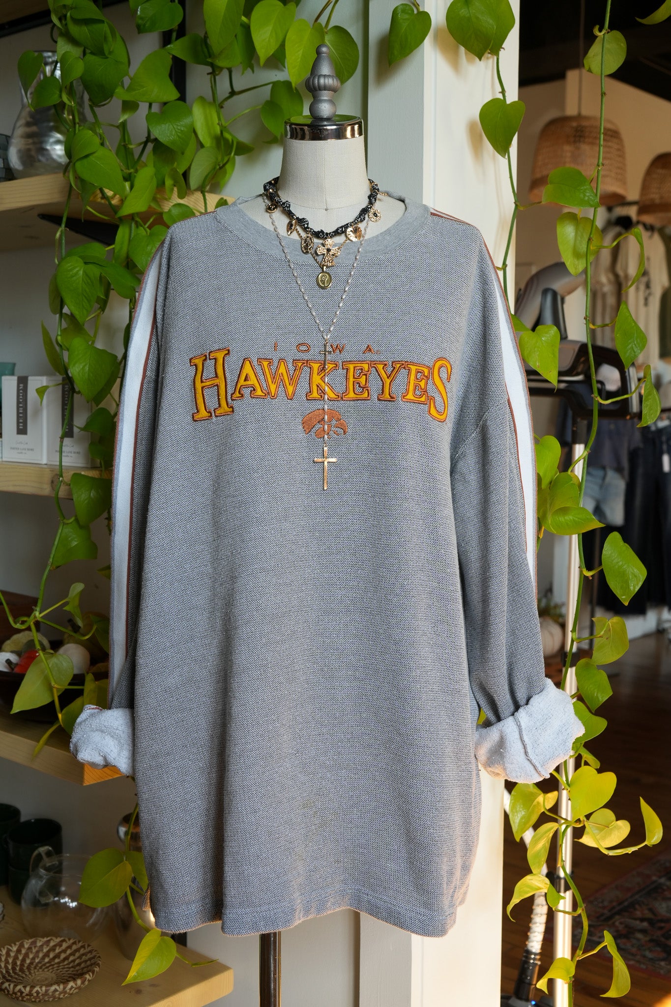Vintage Starter Hawkeyes Sweatshirt – XL
