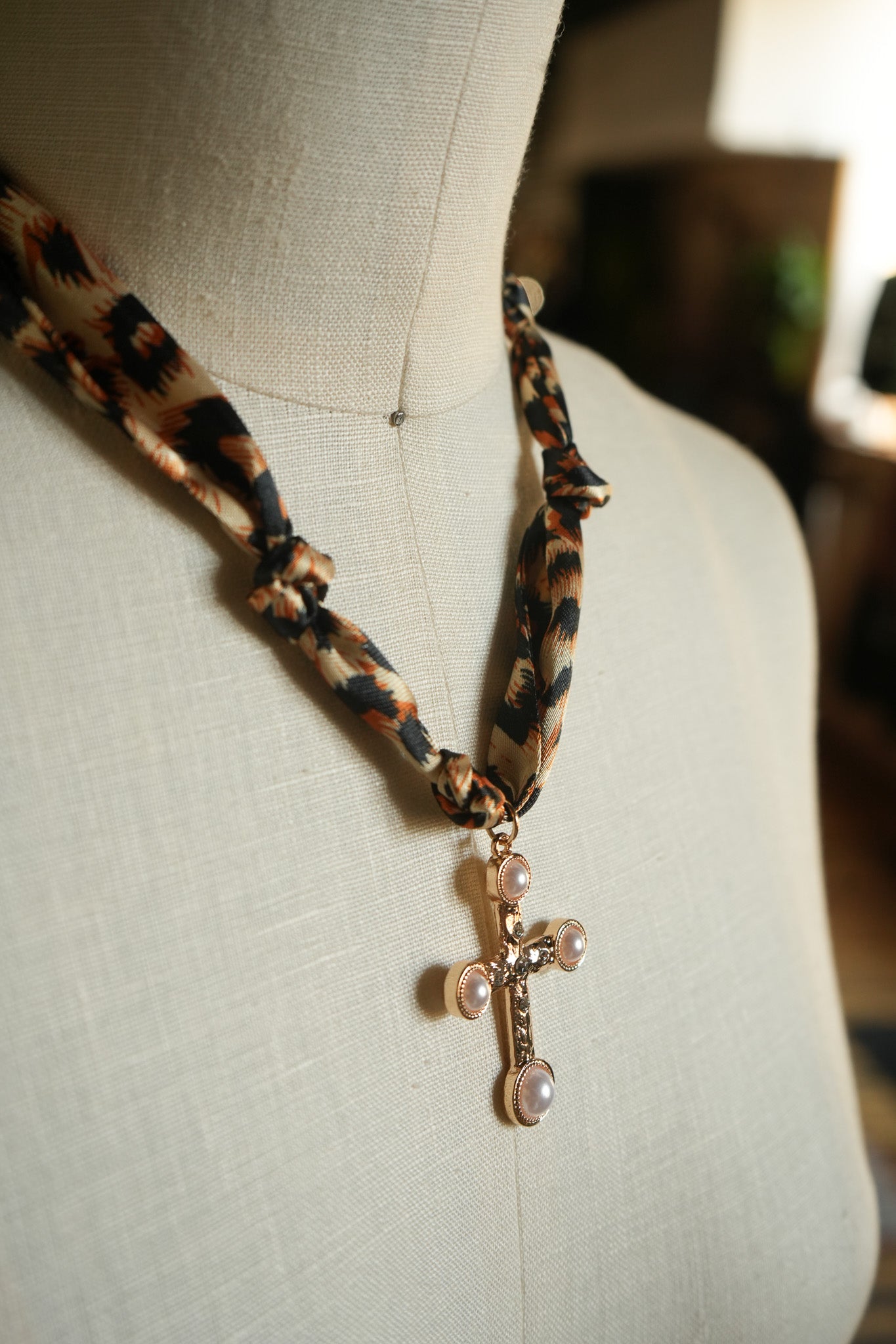 Knotted Scarf Necklace in Chic