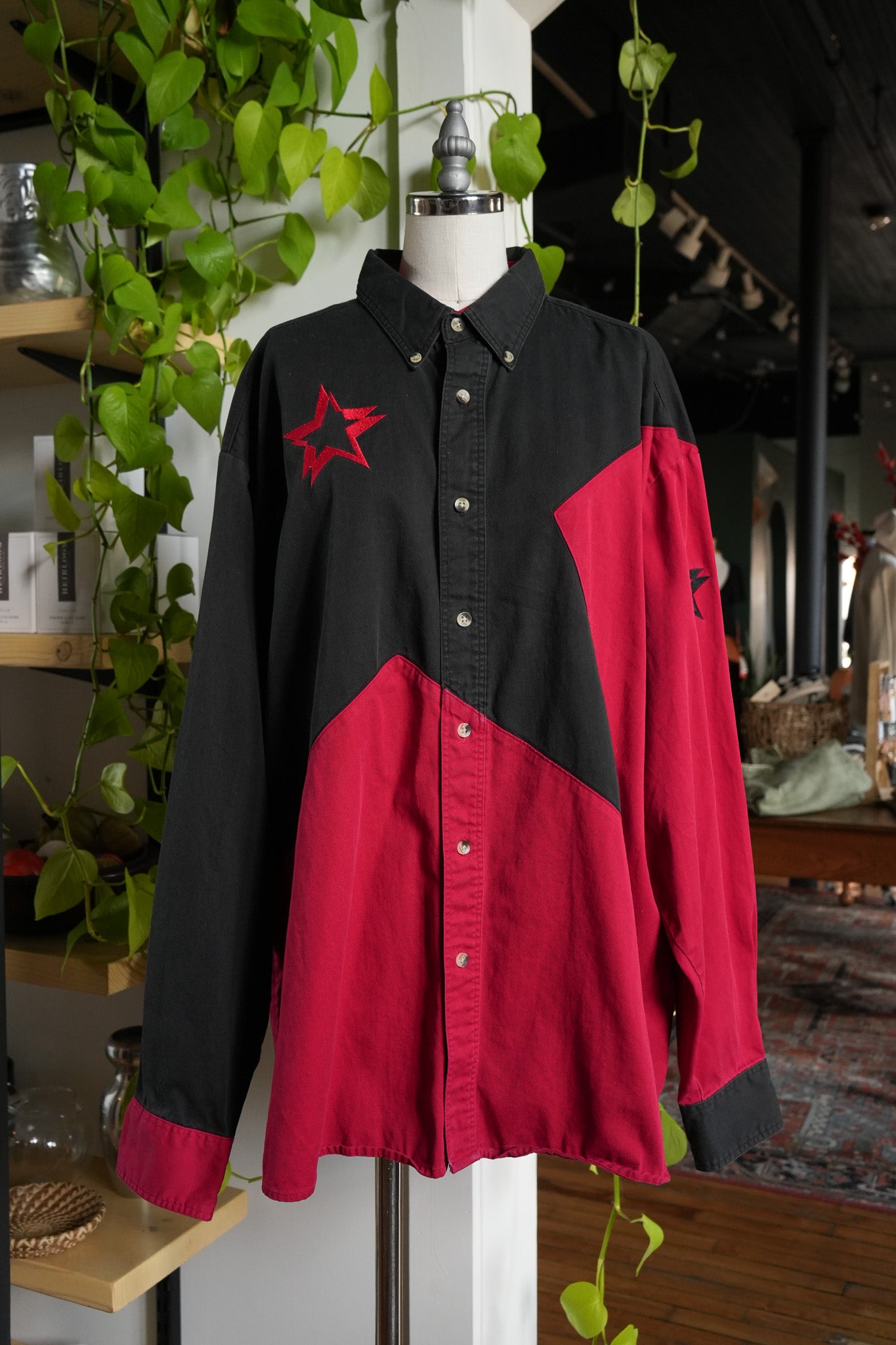 Rodeo Nights – Vintage Wrangler Western Shirt (XL)