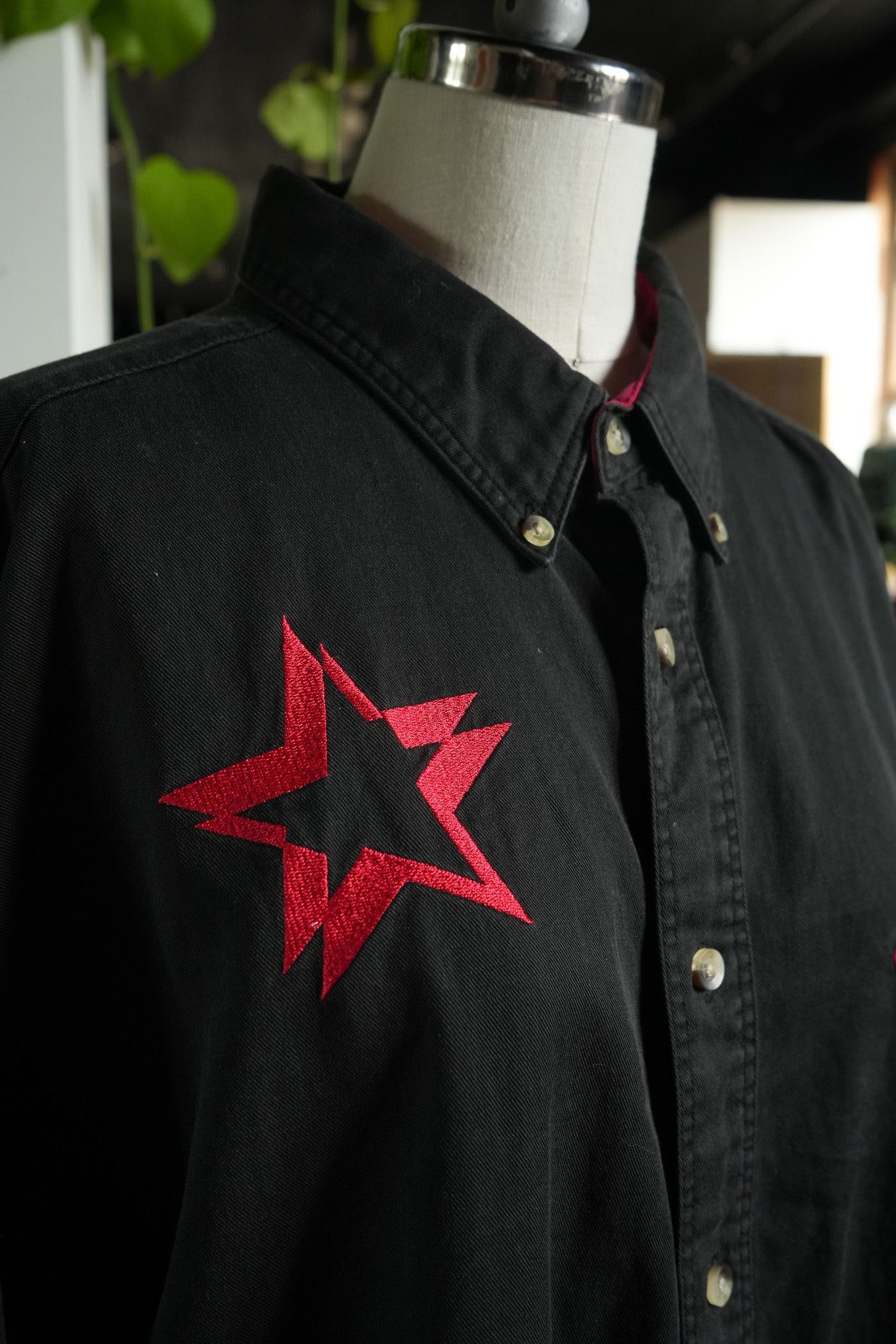 Rodeo Nights – Vintage Wrangler Western Shirt (XL)