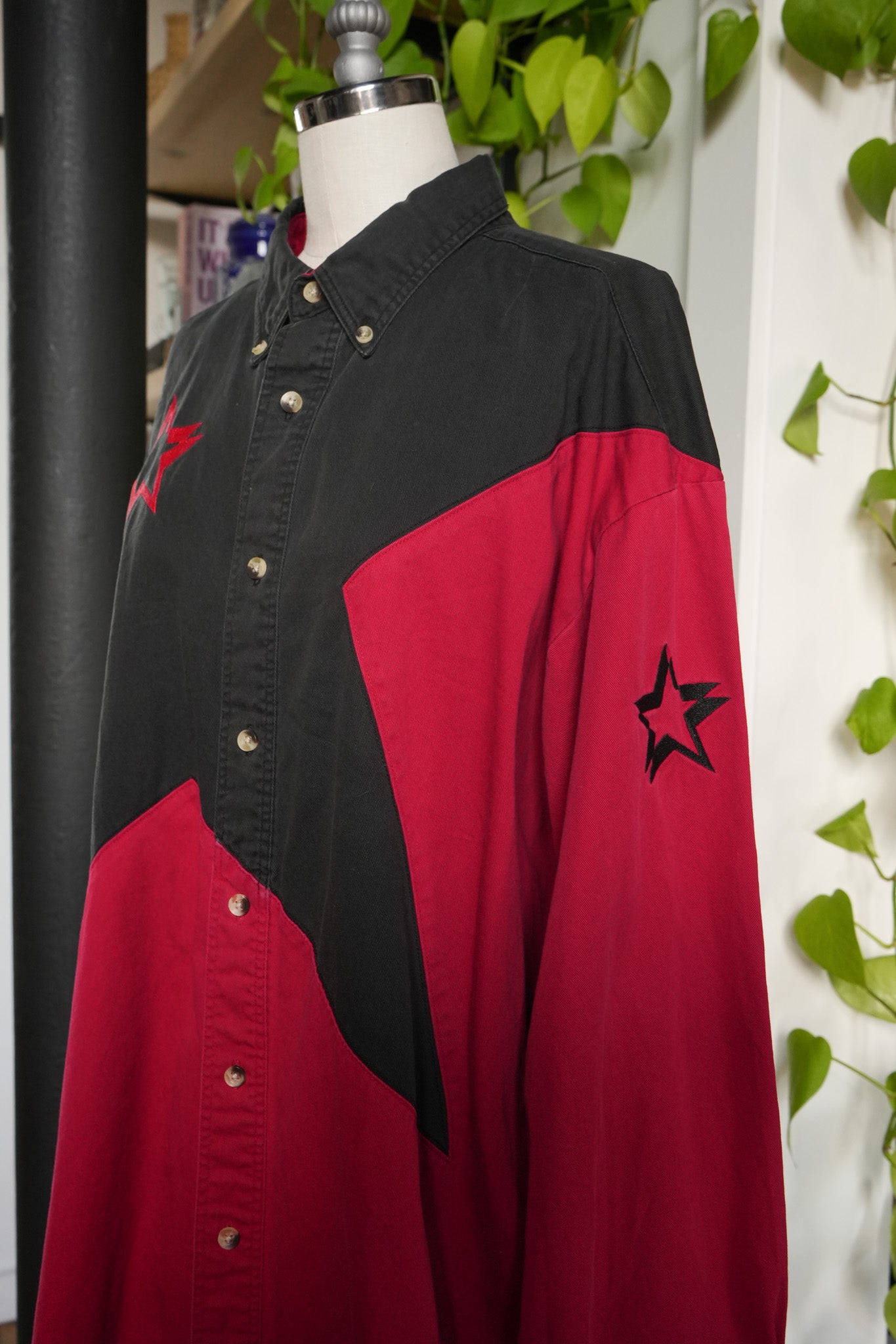 Rodeo Nights – Vintage Wrangler Western Shirt (XL)