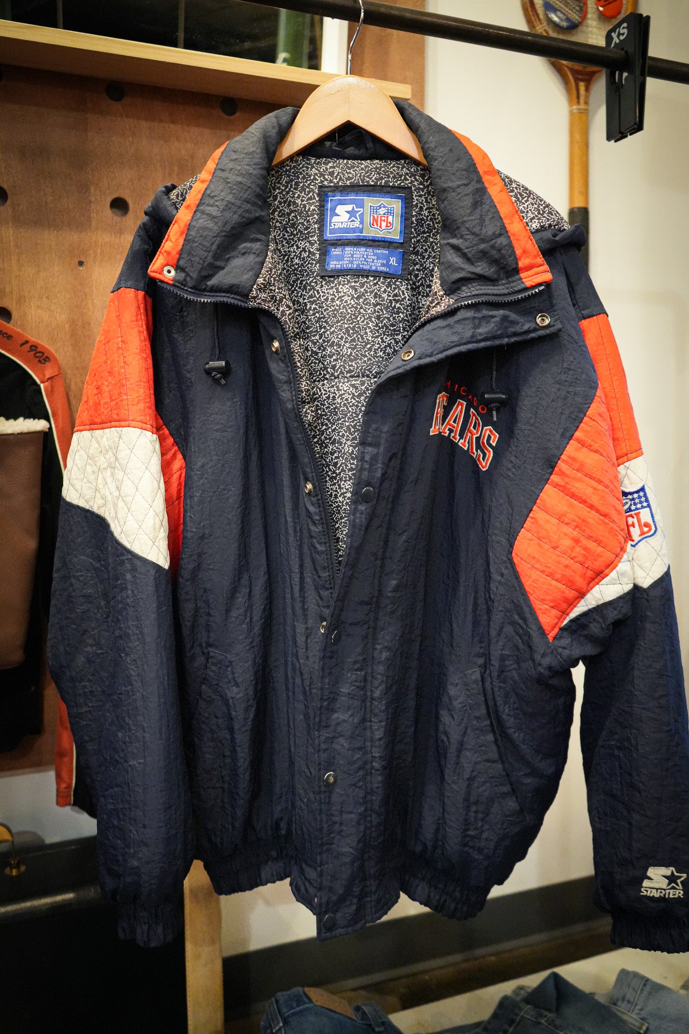 Vintage Starter Chicago Bears Hooded Jacket – Navy (XL)