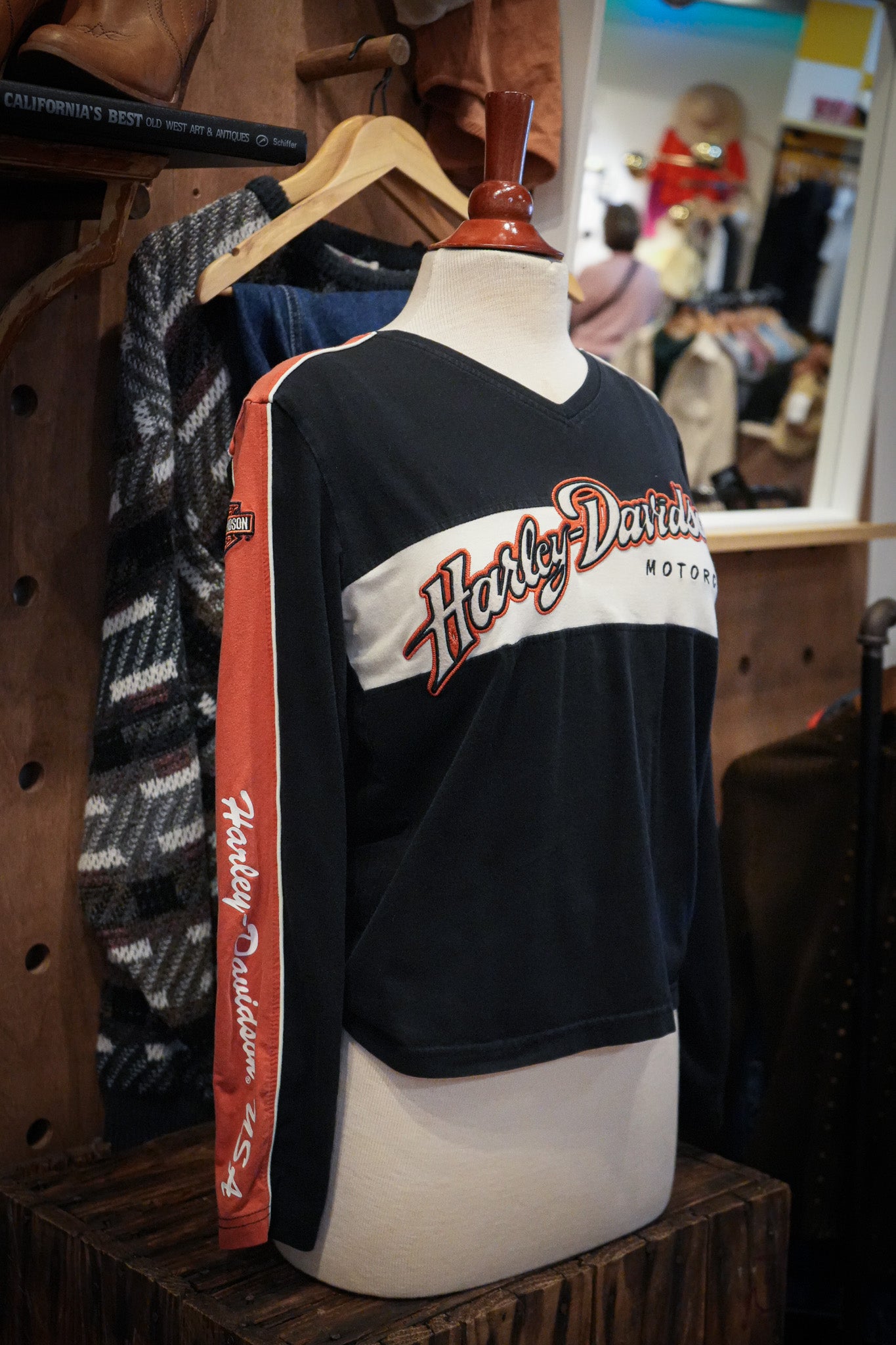 Women’s Harley-Davidson Long Sleeve Tee – Black (M)
