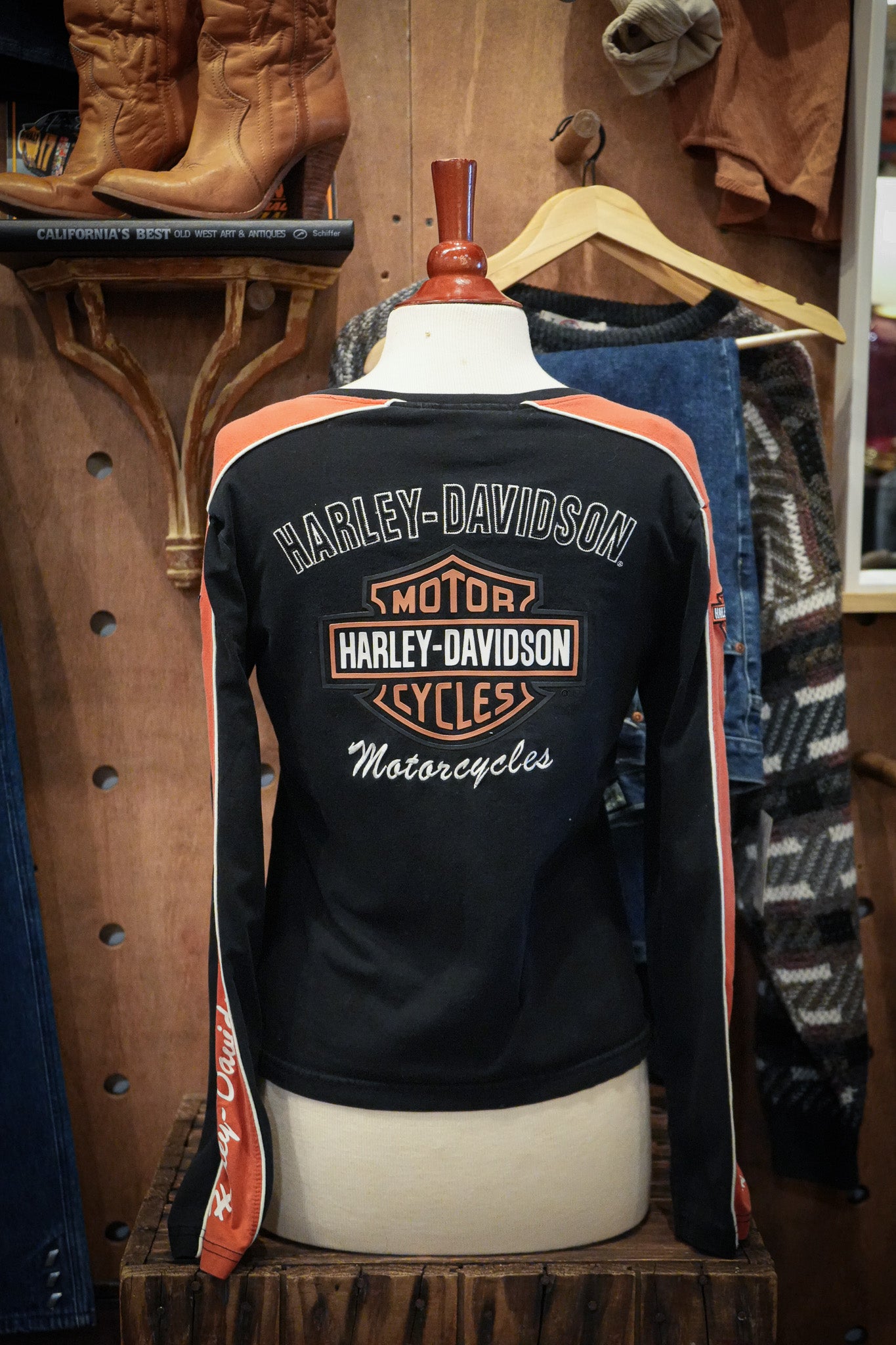 Women’s Harley-Davidson Long Sleeve Tee – Black (M)