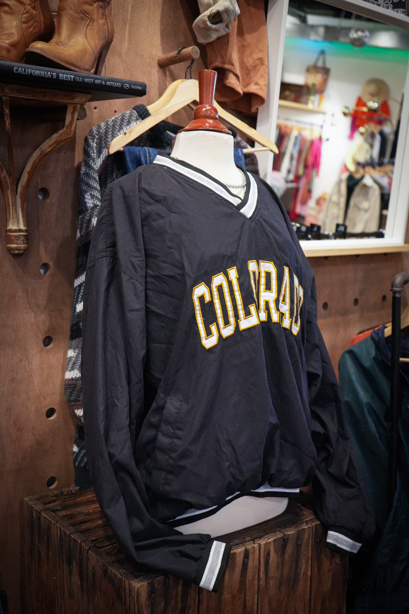 Vintage Colorado University Windbreaker – Black (XL)